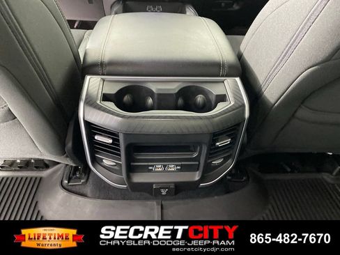 Used 2025 RAM 1500 Big Horn AWD/4WD image 28