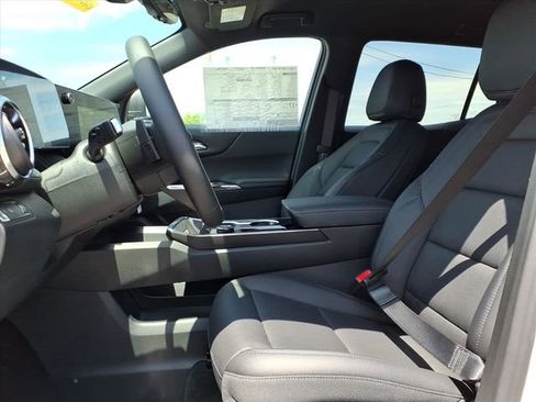 New 2026 Chevrolet Equinox LT FWD image 7
