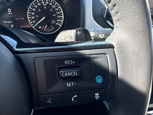 Used 2021 Nissan Rogue SV AWD/4WD image 23