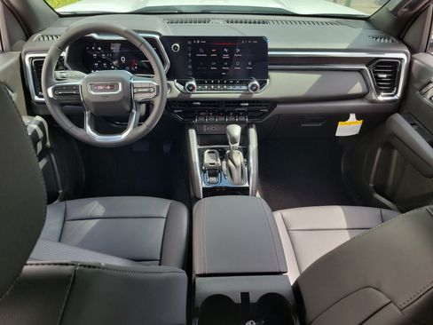 New 2026 GMC Canyon Elevation w/ Convenience Package RWD image 15