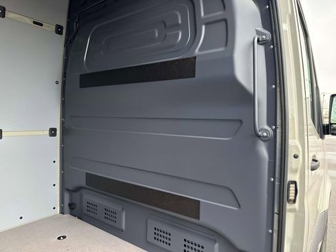 New 2025 Mercedes-Benz Sprinter 2500 image 7