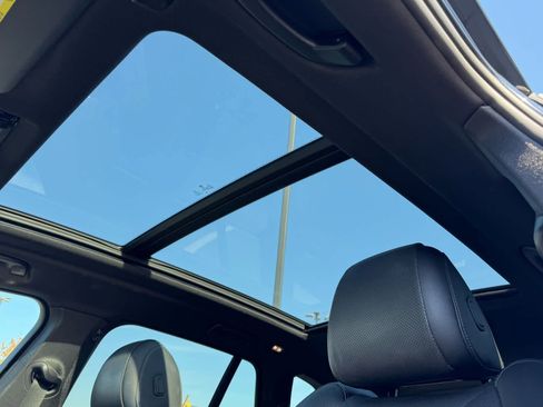 Used 2023 BMW X5 xDrive40i image 9