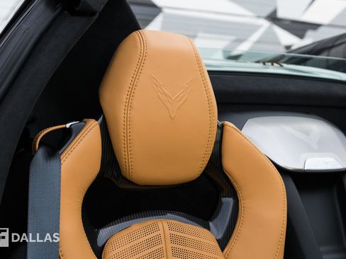 Used 2023 Chevrolet Corvette Z06 image 36