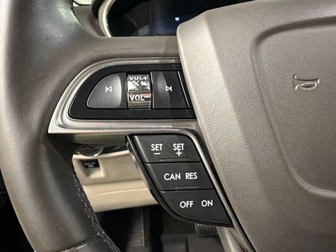 Certified 2020 Lincoln Nautilus Premier w/ Equipment Group 101A AWD/4WD image 16