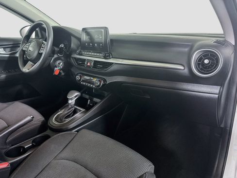 Used 2019 Kia Forte LXS FWD image 29