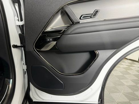 New 2025 Land Rover Range Rover Sport Dynamic SE AWD/4WD image 28