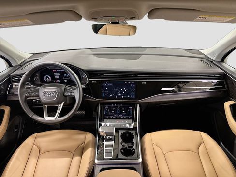 Certified 2025 Audi Q7 3.0T Premium Plus w/ Premium Plus Package image 9