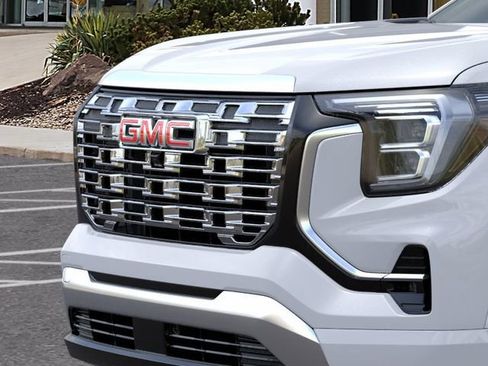 New 2026 GMC Terrain Denali AWD/4WD image 13