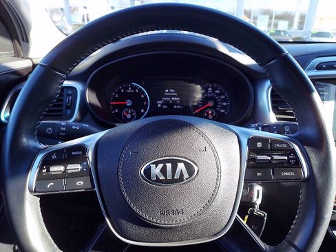 Used 2019 Kia Sorento AWD V6 w/ Option Group 020 image 18
