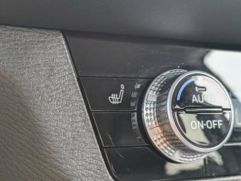 Used 2024 Mitsubishi Outlander SE FWD image 24