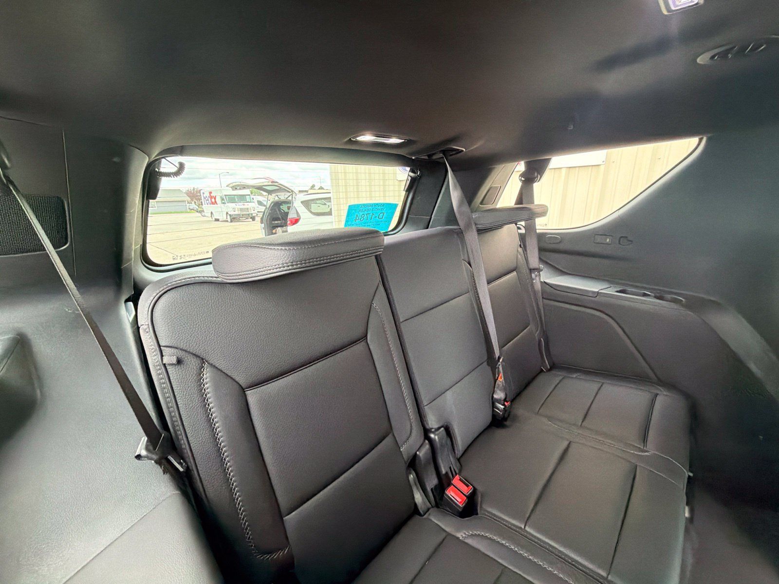 Used 2025 GMC Yukon Denali AWD/4WD image 10