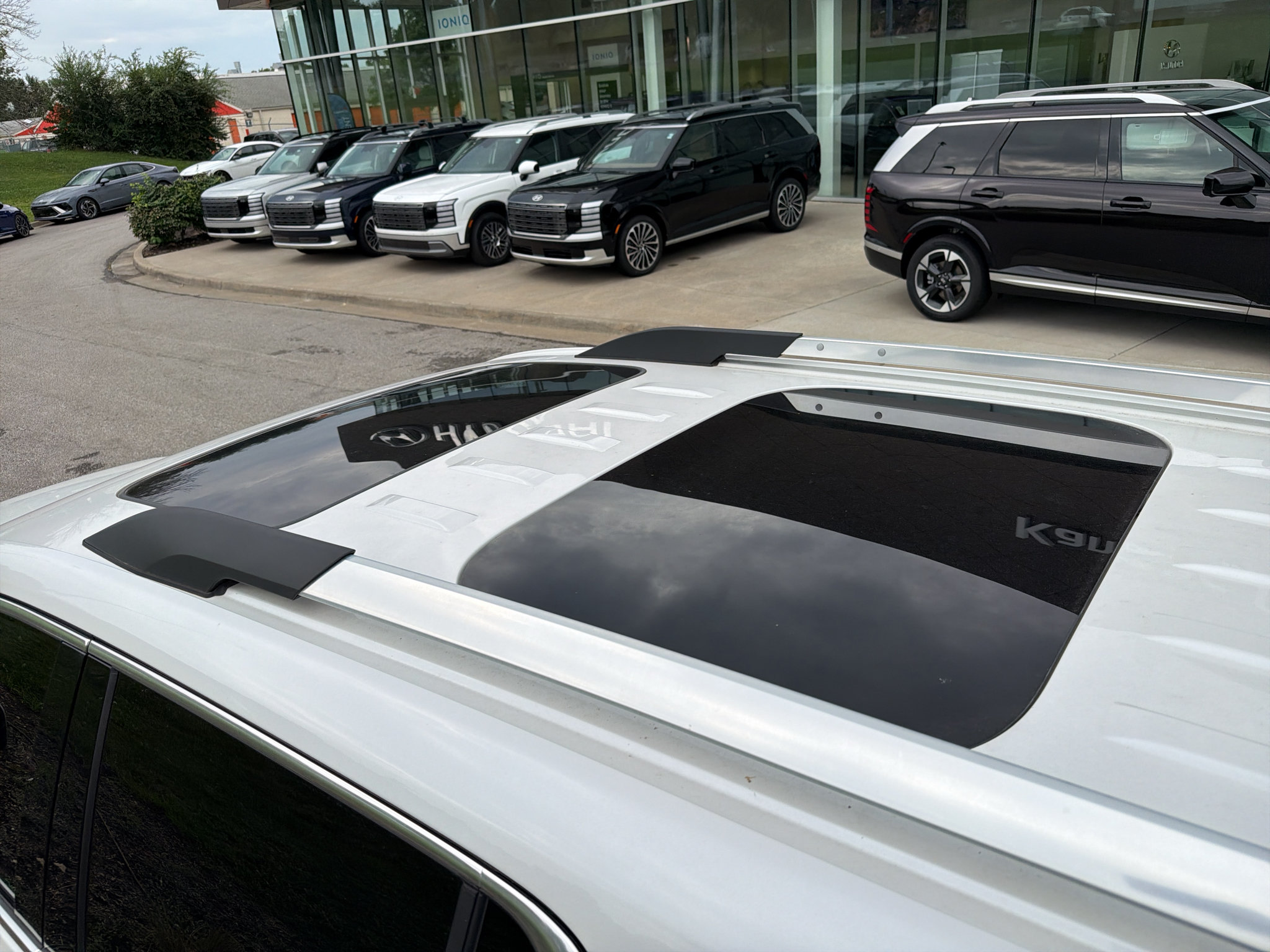 Used 2017 GMC Acadia Denali FWD image 7
