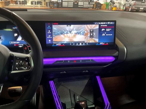 Used 2025 BMW X3 M50 w/ Premium Package image 9