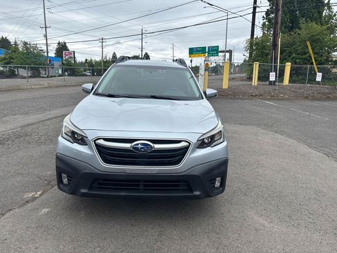Used 2020 Subaru Outback Premium AWD/4WD image 24
