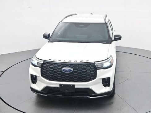New 2026 Ford Explorer ST-Line w/ Premium Package RWD image 32