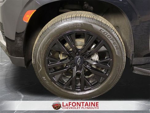 Used 2023 GMC Yukon SLT w/ SLT Premium Package image 33