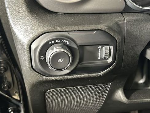 Used 2023 Jeep Wrangler Unlimited Sport w/ Cold Weather Group AWD/4WD image 19