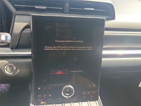 New 2026 GMC Terrain Elevation w/ Elevation Premium Package image 28