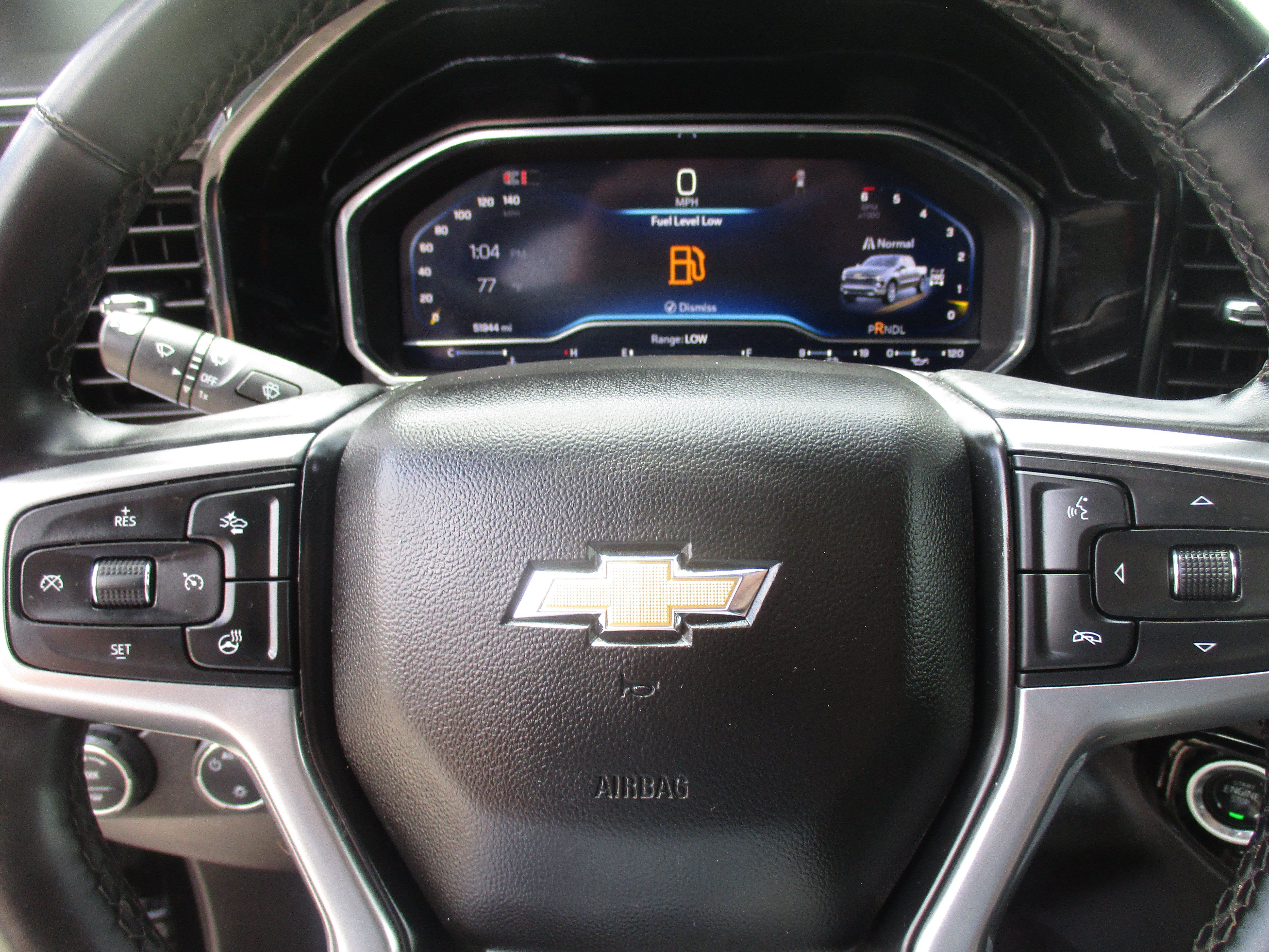 Used 2025 Chevrolet Silverado 1500 LT AWD/4WD image 18