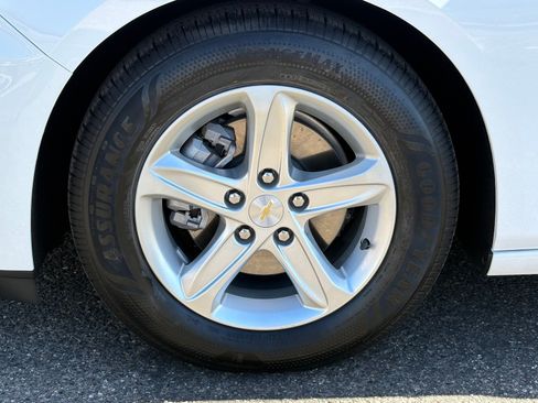 Used 2022 Chevrolet Malibu LS w/ LPO, Convenience Package 1 FWD image 10