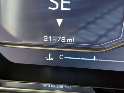 Certified 2025 GMC Sierra 1500 SLE AWD/4WD image 17
