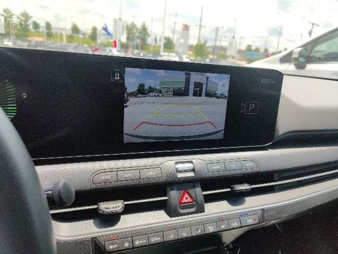 Used 2025 Kia K4 FWD image 28