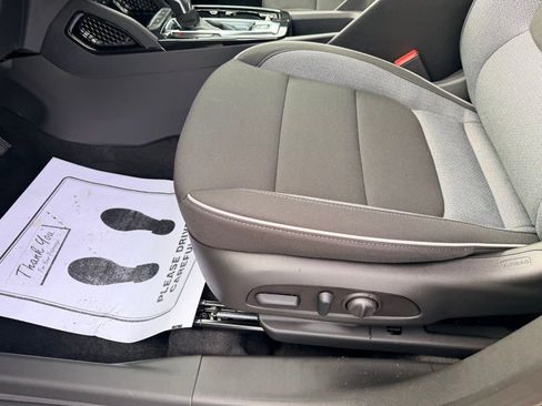 New 2026 Chevrolet TrailBlazer LT w/ Convenience Package AWD/4WD image 14