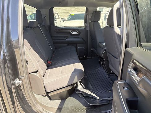 Used 2022 Chevrolet Silverado 1500 LT RWD image 26