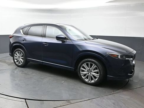 Used 2023 MAZDA CX-5 Signature AWD/4WD image 7