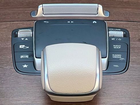 Certified 2022 Mercedes-Benz GLE 350 4MATIC image 24