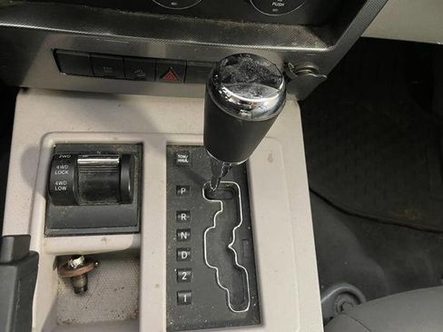 Used 2008 Jeep Liberty Sport w/ Popular Equipment Group image 35