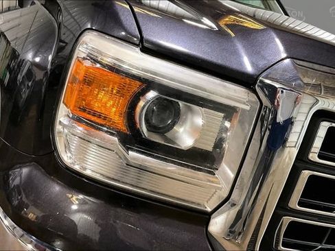 Used 2015 GMC Sierra 1500 SLE w/ SLE Value Package AWD/4WD image 4