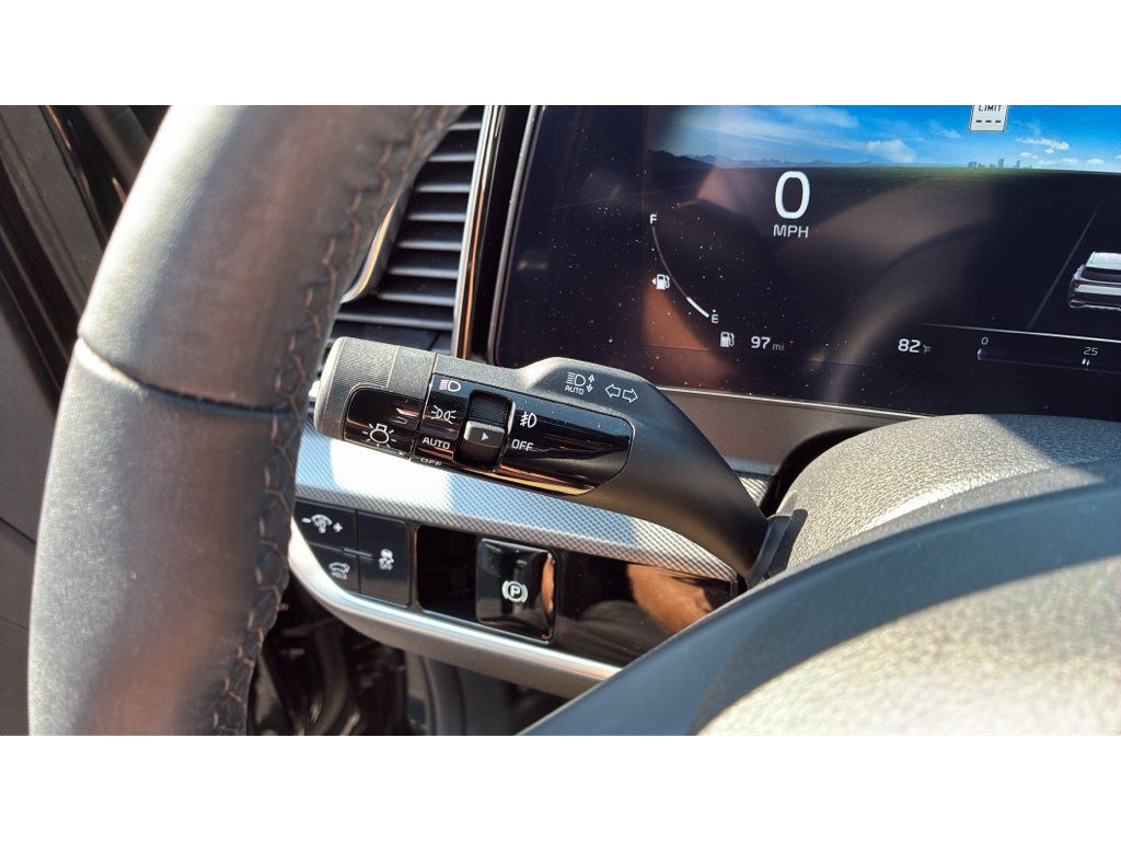 Used 2024 Kia Sportage SX AWD/4WD image 38