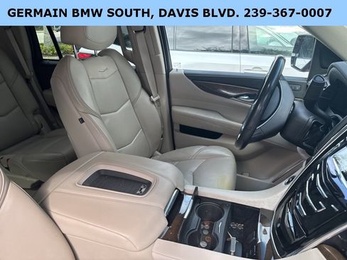 Used 2019 Cadillac Escalade Premium Luxury w/ LPO, Radiant Package image 28