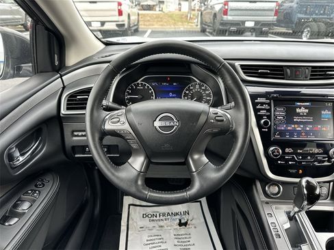Used 2023 Nissan Murano SV w/ SV Midnight Edition Package image 14