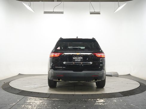 Used 2021 Chevrolet Traverse LT AWD/4WD image 4