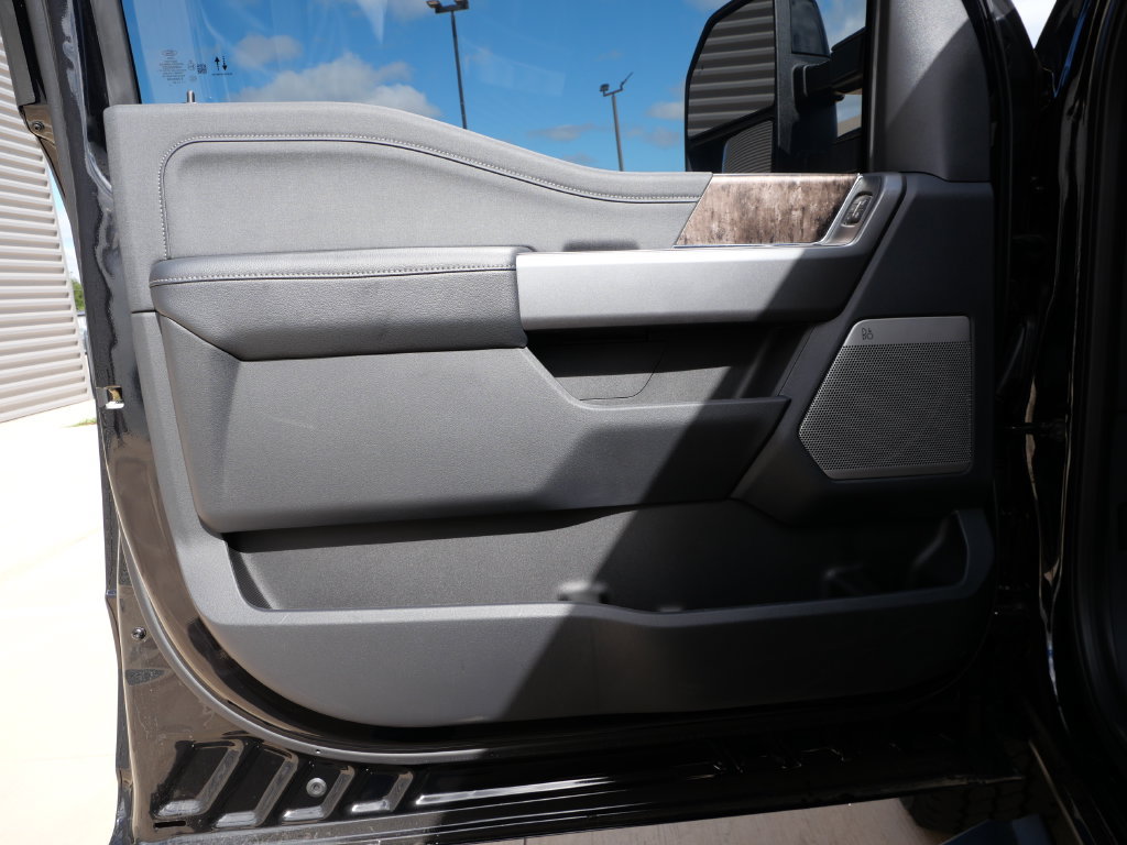 New 2026 Ford F350 Lariat w/ Black Appearance Package AWD/4WD image 19