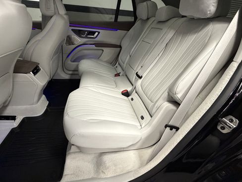 Certified 2023 Mercedes-Benz EQS 580 4MATIC SUV image 37