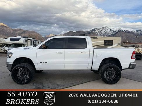 Used 2019 RAM 1500 Big Horn image 1