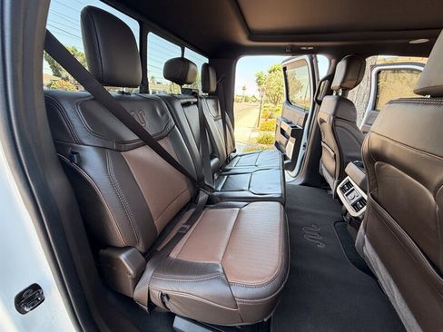 Used 2024 Ford F350 King Ranch AWD/4WD image 33