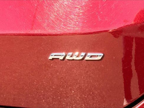 Certified 2022 Ford Edge Titanium image 9