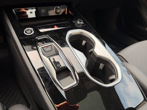 New 2026 Audi A6 Premium Plus AWD/4WD image 19