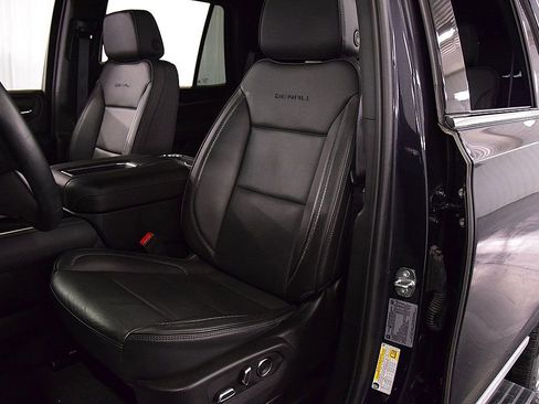Used 2024 GMC Yukon Denali image 29