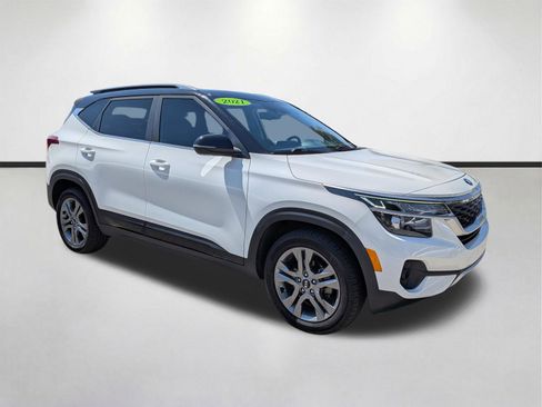Used 2021 Kia Seltos S FWD image 1