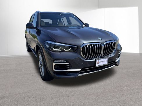 Used 2021 BMW X5 xDrive40i w/ Premium Package AWD/4WD image 3