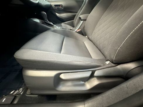 Used 2024 Toyota Corolla LE w/ LE Convenience Package FWD image 15