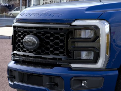 New 2026 Ford F250 XLT w/ XLT Premium Package AWD/4WD image 18