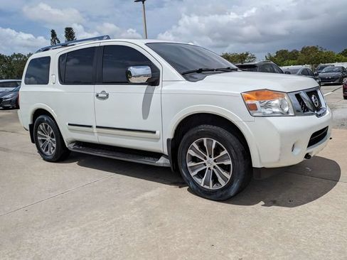Used 2015 Nissan Armada SL AWD/4WD image 2