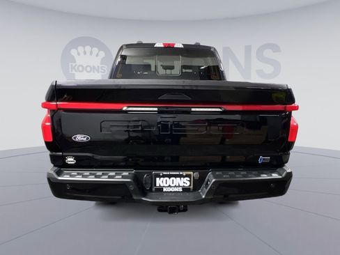 Used 2024 Ford F150 Lightning Lariat image 5
