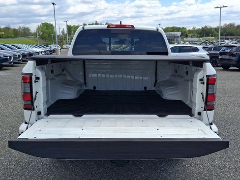 Used 2024 Nissan Frontier PRO-4X w/ Off-Road Protection Package AWD/4WD image 28